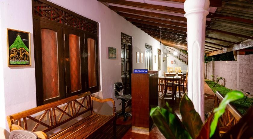 Savenndra Hotel Bed and Breakfast in Western Province