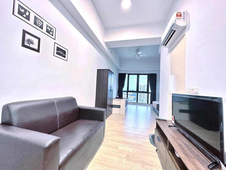 Pavilion 2 Revol Sky Pool 2-3 pax LS25 Apartment in Federal Territory of Kuala Lumpur