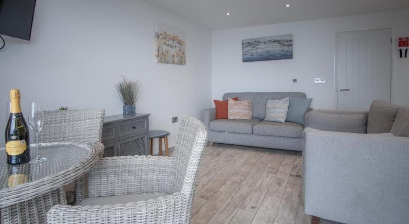 Beach Court - 1 Bedroom Apartment - Saundersfoot Apartment in Saundersfoot