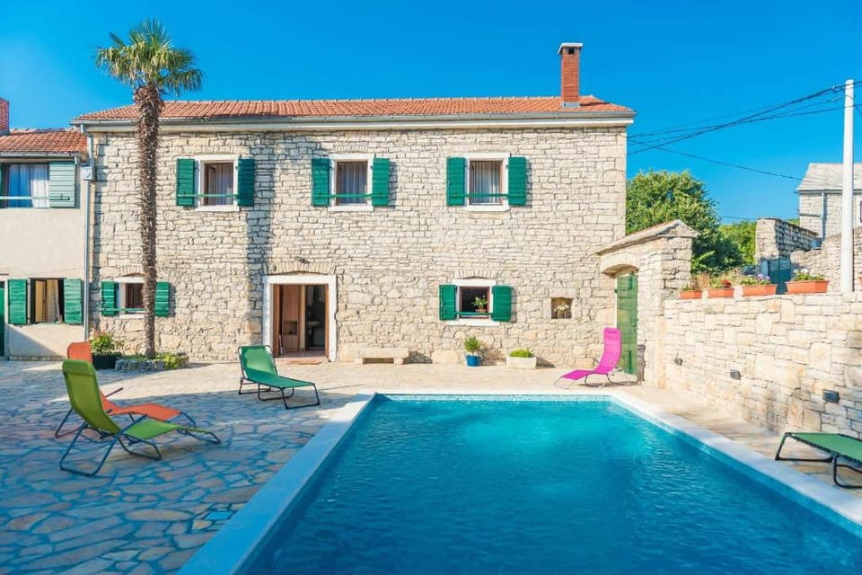 Villa Petrovi Dvori ZadarVillas Apartment in Šibenik-Knin County, Croatia