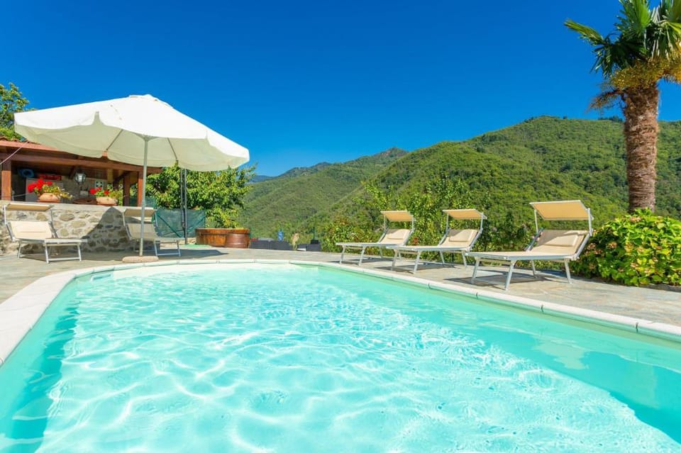 Villa Casale Le Selve: Large Private Pool, WiFi                                                      Apartment in Emilia-Romagna
