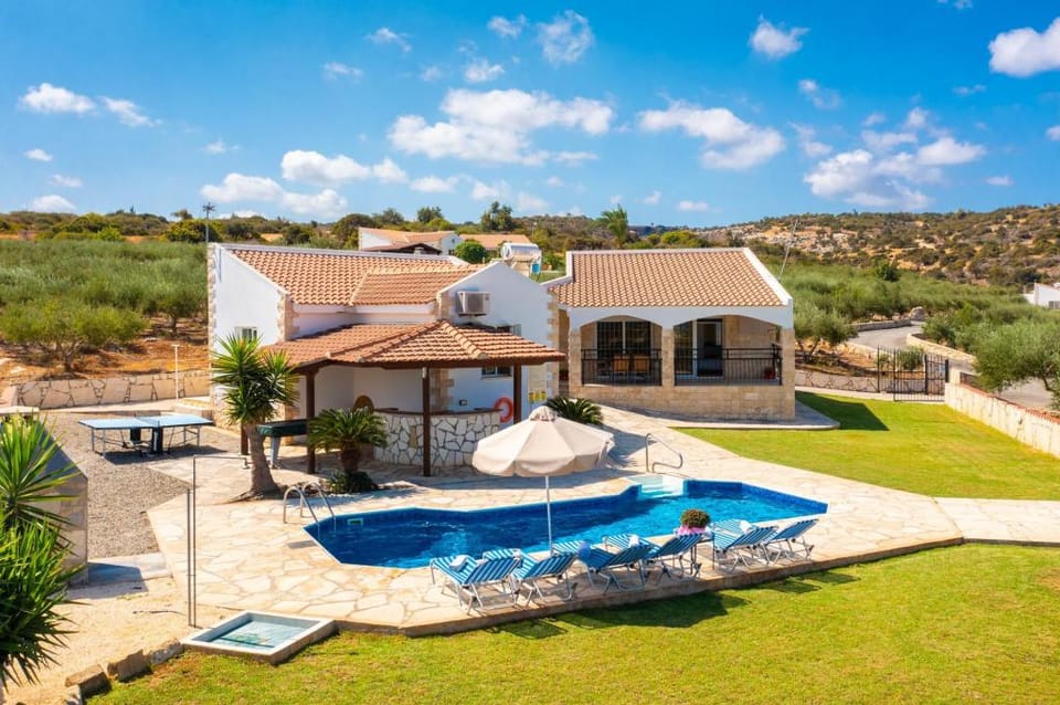 Villa Thea in Neo Chorio Apartment in Paphos District