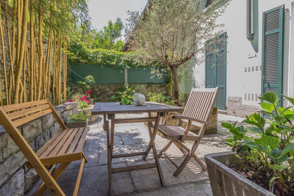 Varenna Beach Perledo Apartment in Province of Lecco