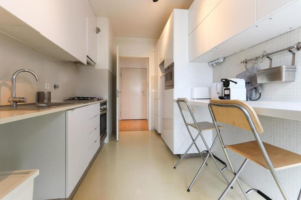 MODERN & BRIGHT AVENIDAS NOVAS by HOMING Apartment in Lisbon