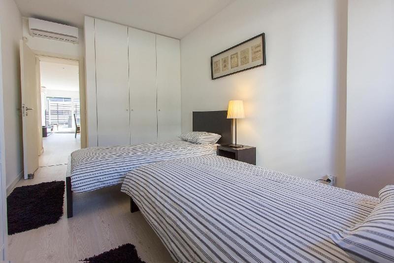 EXPO RIVER SIDE by HOMING Apartment in Lisbon