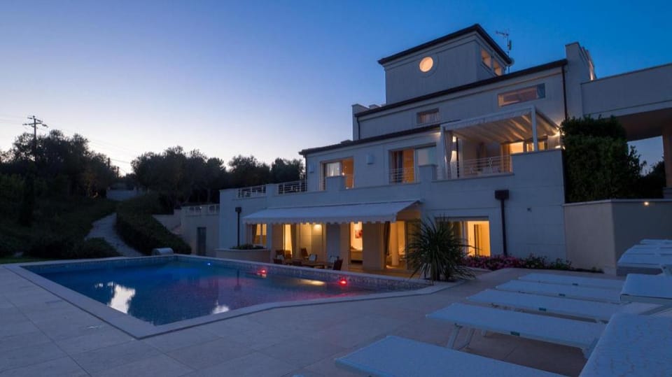 RN-F244-DEBE16AT - Villa Mandara 8+2 Apartment in Emilia-Romagna