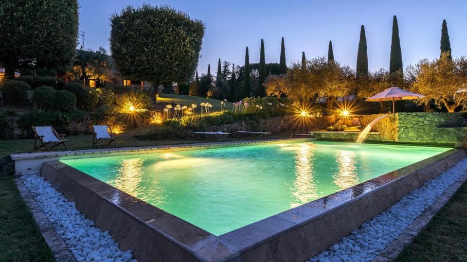 Villa Il Cedro 10+1 Apartment in Tuscany