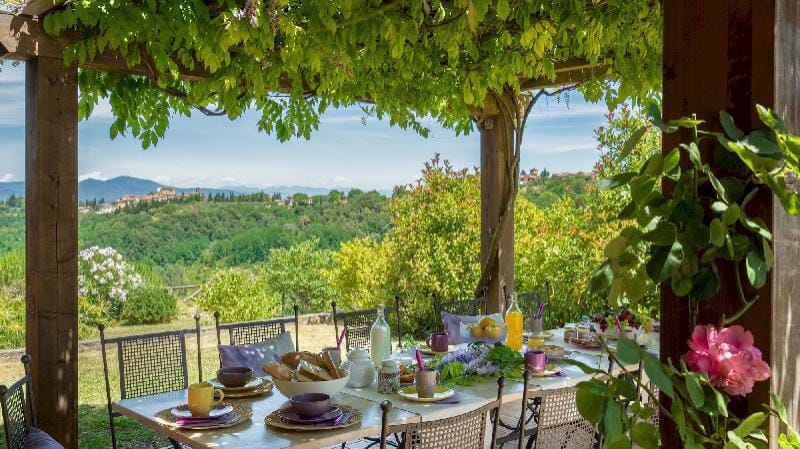 La Villa nell'Isola Verde 12 Apartment in Tuscany