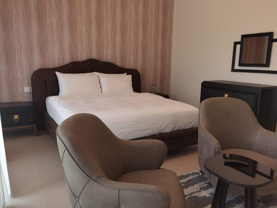Park land & Mountain View Villa Villa in Muscat Governorate, Oman