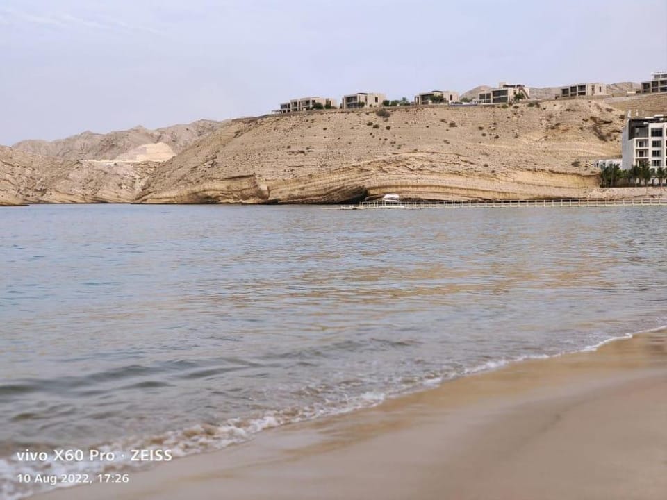 Sea & lake view villa Villa in Muscat Governorate, Oman