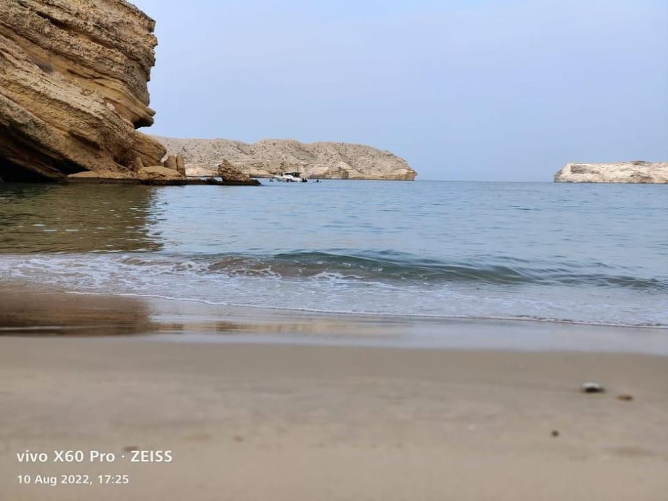 Sea & lake view villa Villa in Muscat Governorate, Oman
