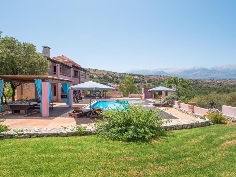 Villa Galania in Armeni Apartment in Crete