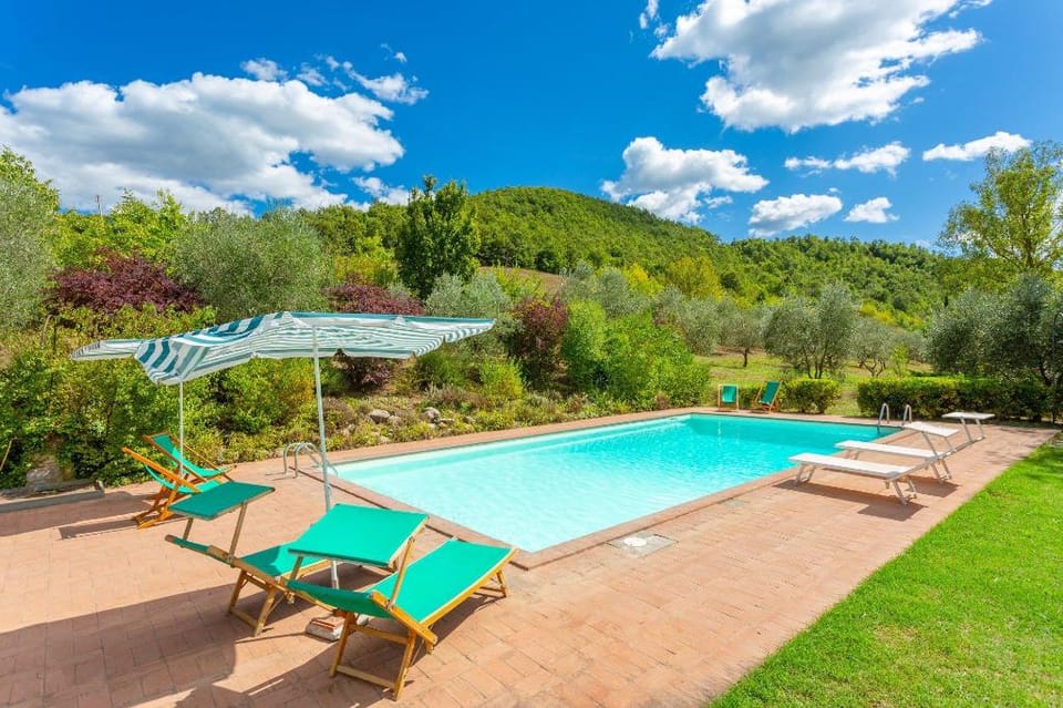 Villa Il Giulione: Large Private Pool, WiFi                                                          Apartment in Lazio
