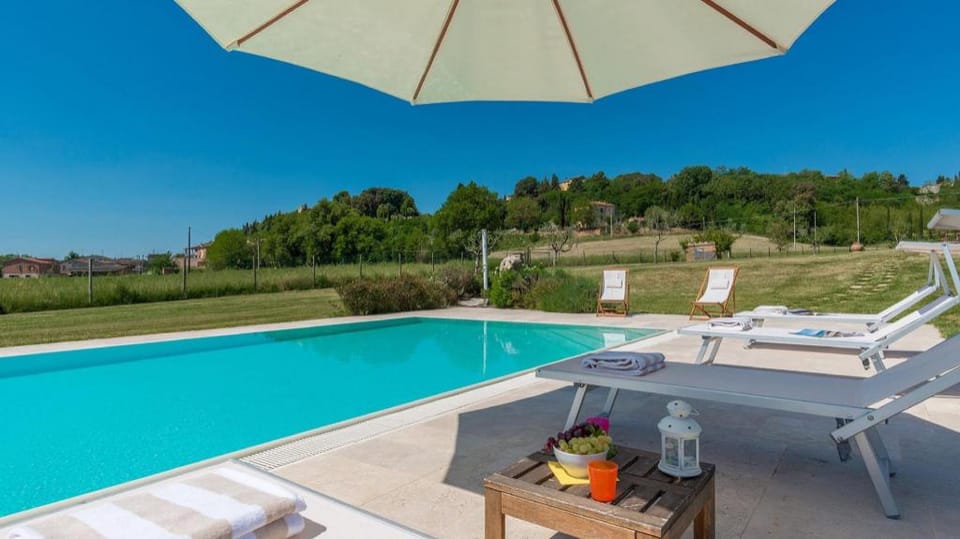 Alborata 10 in Montalcino Apartment in Tuscany