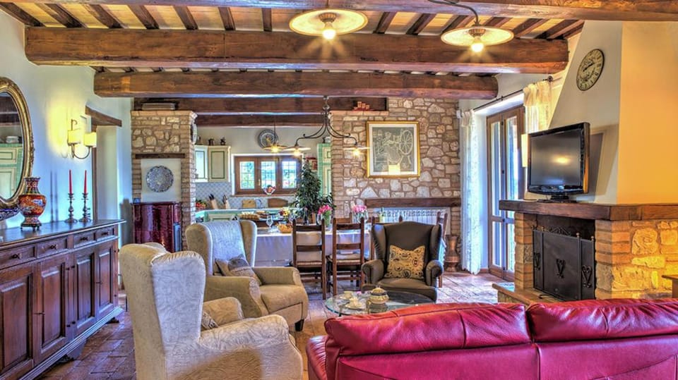 Villa Bella 8 in Massa Martana Apartment in Umbria