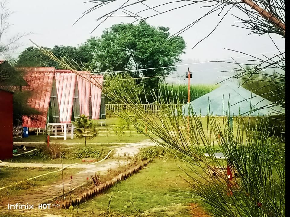 Nature's Lap camp with Delightful cabins Vacation rental in Uttarakhand