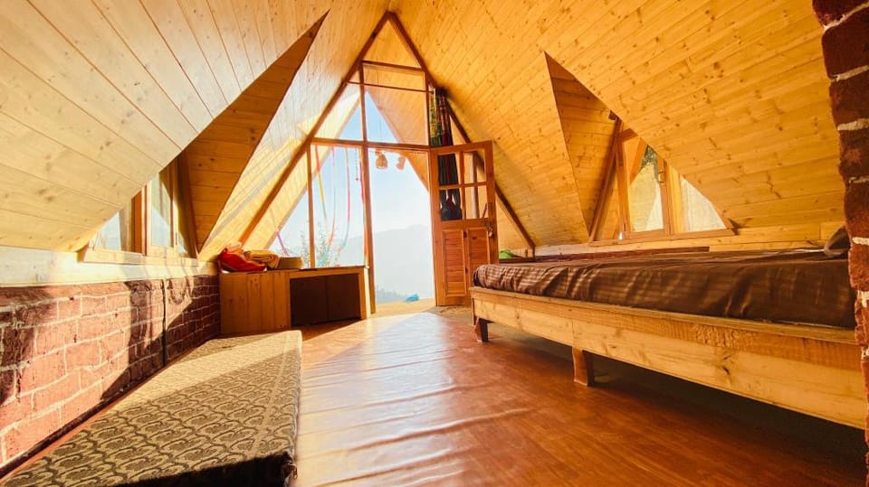 Dream hut sunset and sunrise point Vacation rental in Himachal Pradesh