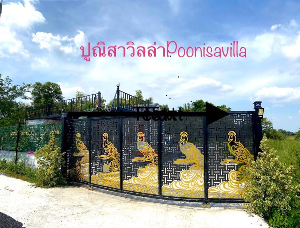 Poonisavilla Nudix Vintage Villa in Laos