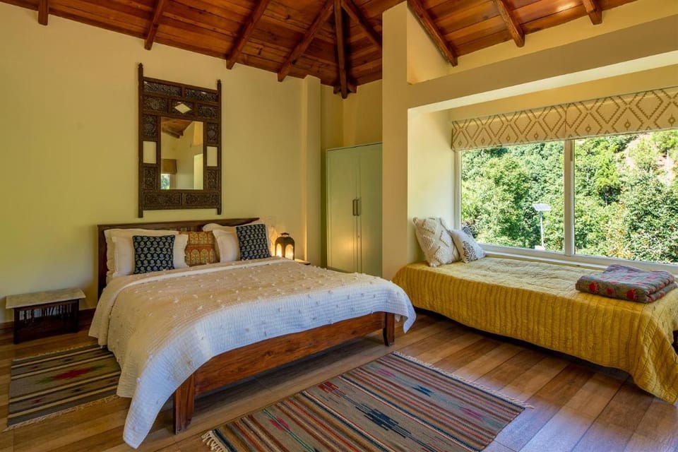 Hollyhock Cottage by VEO - Part of StayVista Villa in Uttarakhand