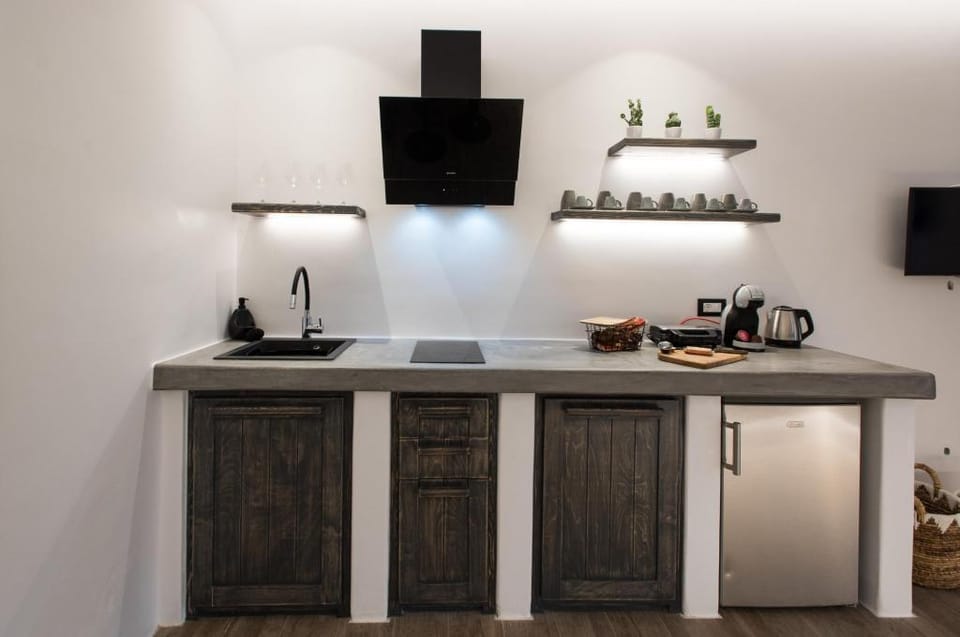 Junior Suite Apartment in Mykonos, Mikonos 846 00, Greece