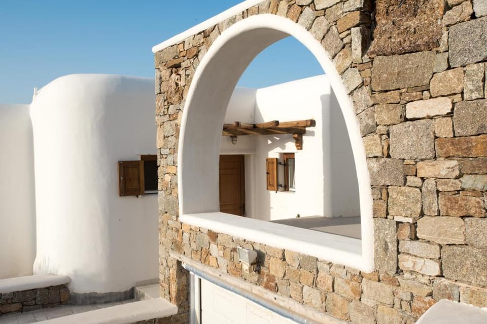 Deluxe Apartment  Apartment in Mykonos, Mikonos 846 00, Greece