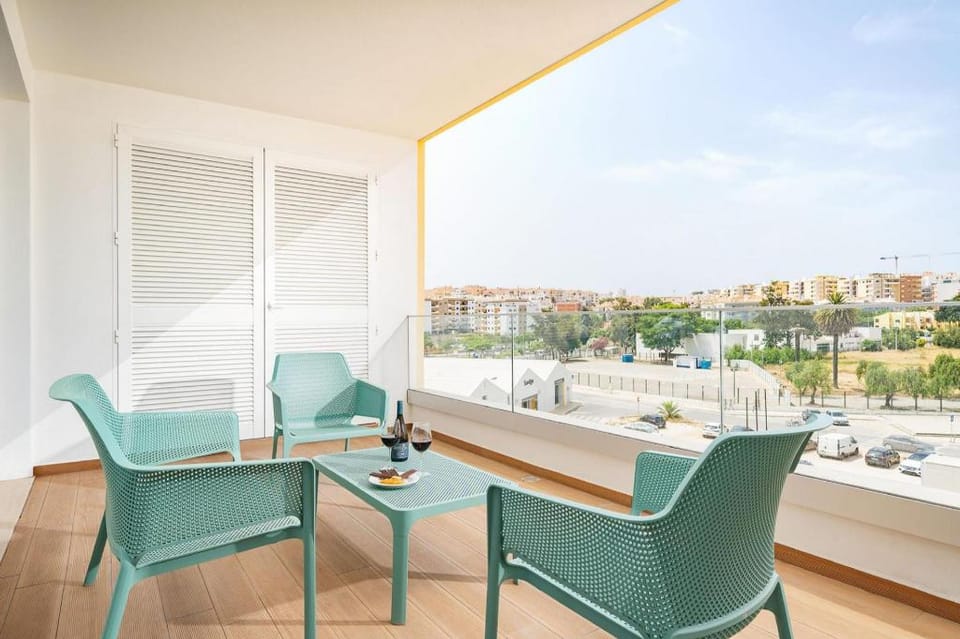 Sunset View Luxury Lagos Apartment, Ideal Homes Apartment in Lagos