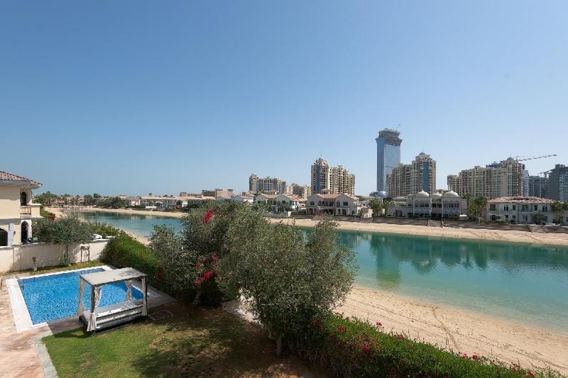 Private Pool & Beach Access Villa w/ Cinematic Vws Apartment in Dubai