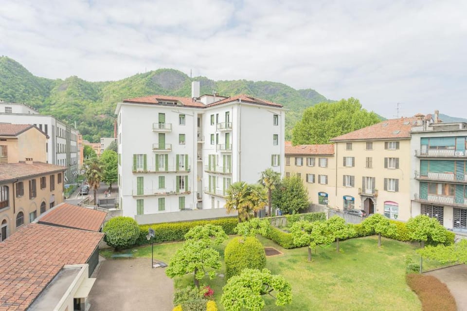 Night at the Museum Apartment Apartment in Como