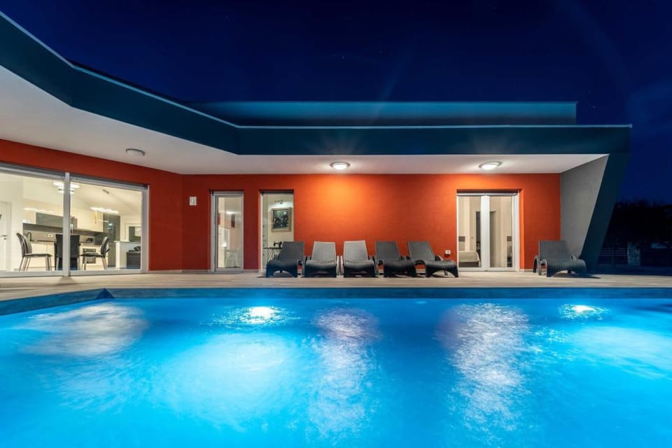 Villa LM in Krnica with 4 bedrooms and 5 bathrooms Apartment in Istria County