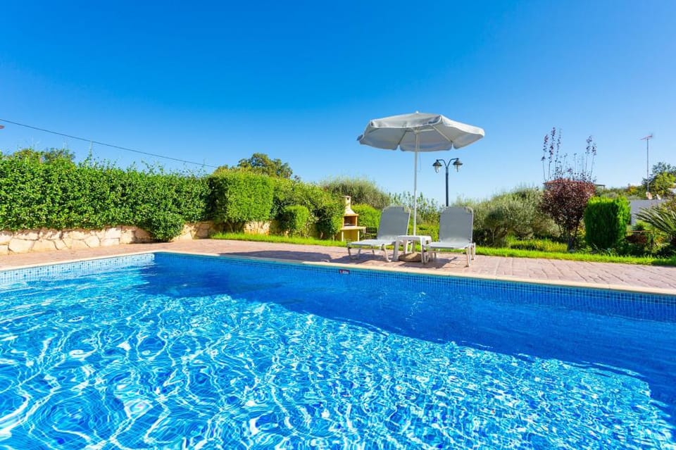 Villa Mary: Large Private Pool, Walk to Beach, Sea Views, A/C, WiFi                                  Apartment in Crete