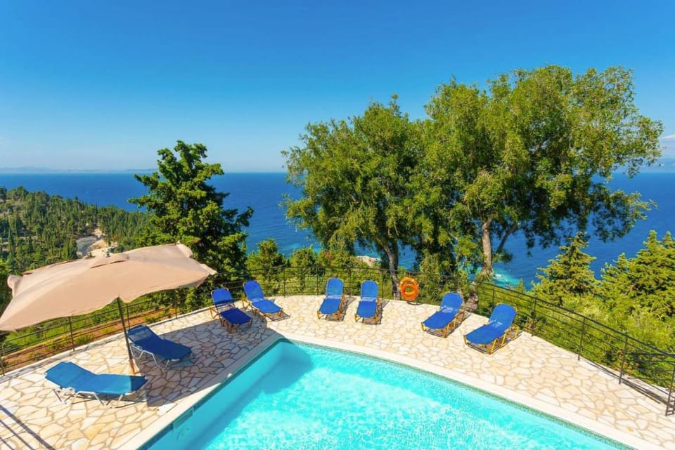 Villa Nefeli: Large Private Pool, Walk to Beach, Sea Views, A/C, WiFi, Car Not Required              Apartment in Peloponnese, Western Greece and the Ionian