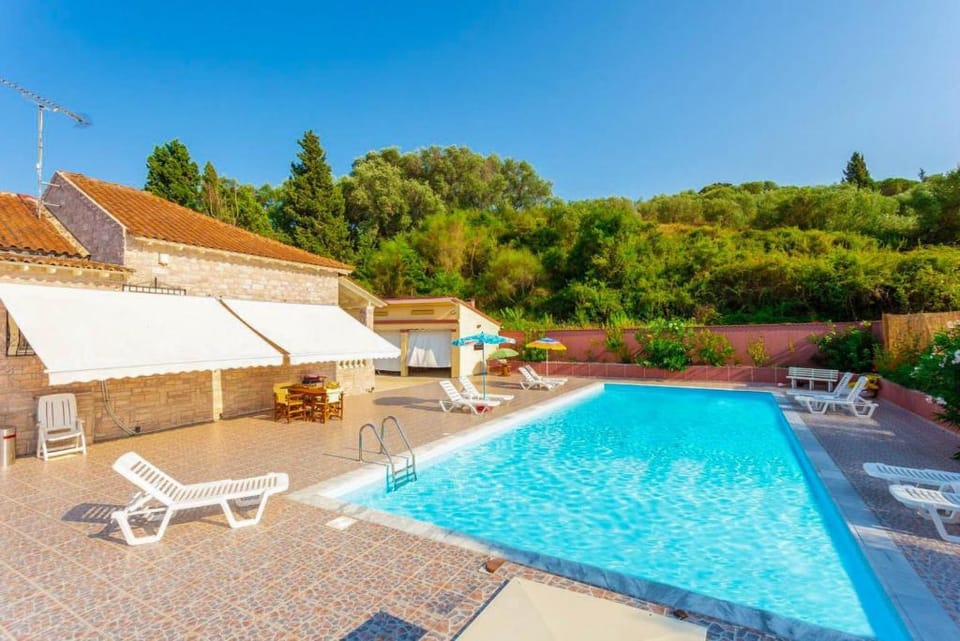 Villa Psaropouli: Large Private Pool, A/C, WiFi                                                      Apartment in Corfu, Greece