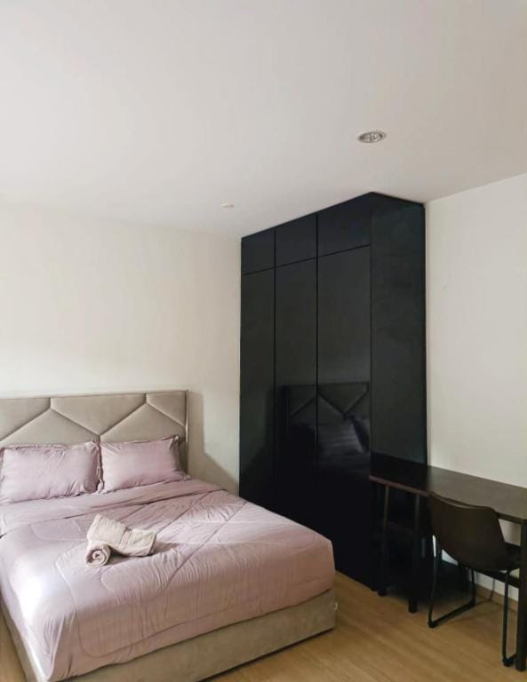 Lovely Condo ISLANDPLAZA PoolGurney Georgetown6Pax Apartment in Tanjung Bungah