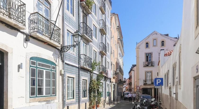 BRIGHT SANTA CATARINA by HOMING Apartment in Lisbon