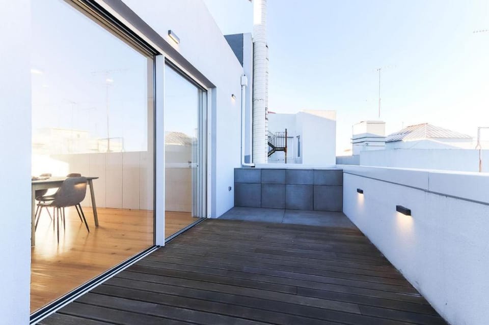 MARQUES DE POMBAL DUPLEX WITH TERRACE by HOMING Apartment in Lisbon