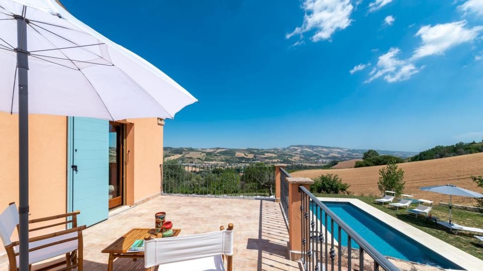 Casale Principessa 6+2 Apartment in Marche