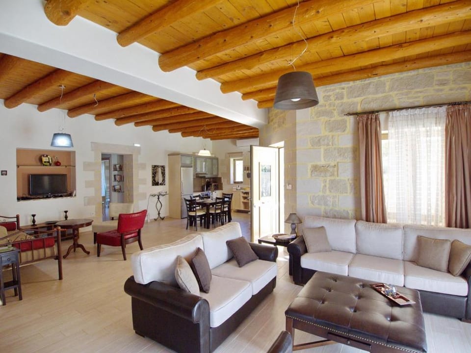 Villa Olivia in Vrises Apartment in Crete