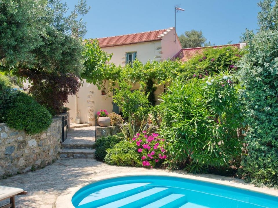 Villa Vigla in Stylos Apartment in Crete