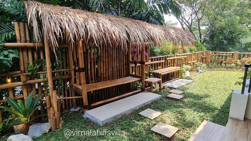Premier 4 Bedrooms Private Pool at Vimala Hills.. Villa in West Java
