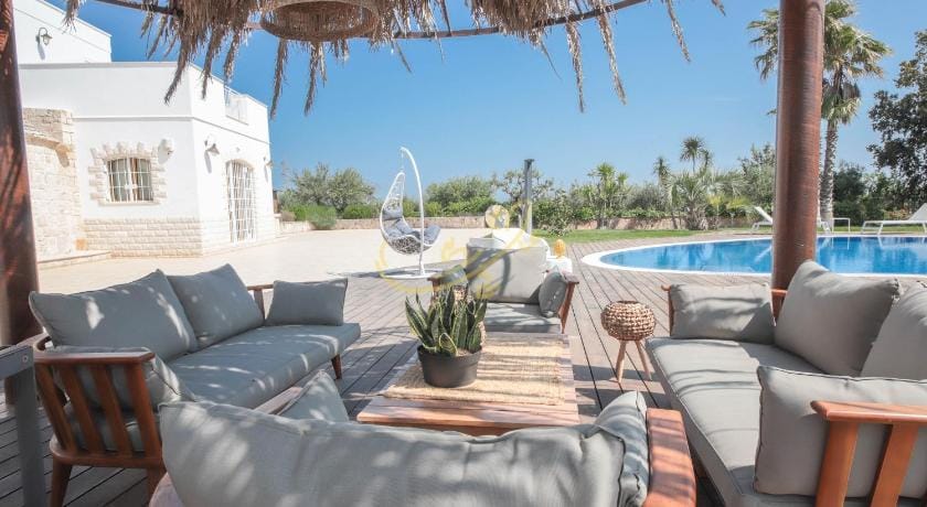 TD Trulli Bruco Large Pool for Family Fun Apartment in Apulia