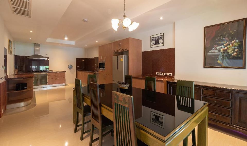 Family 3bedroom +kitchen  Villa in Ko Samui