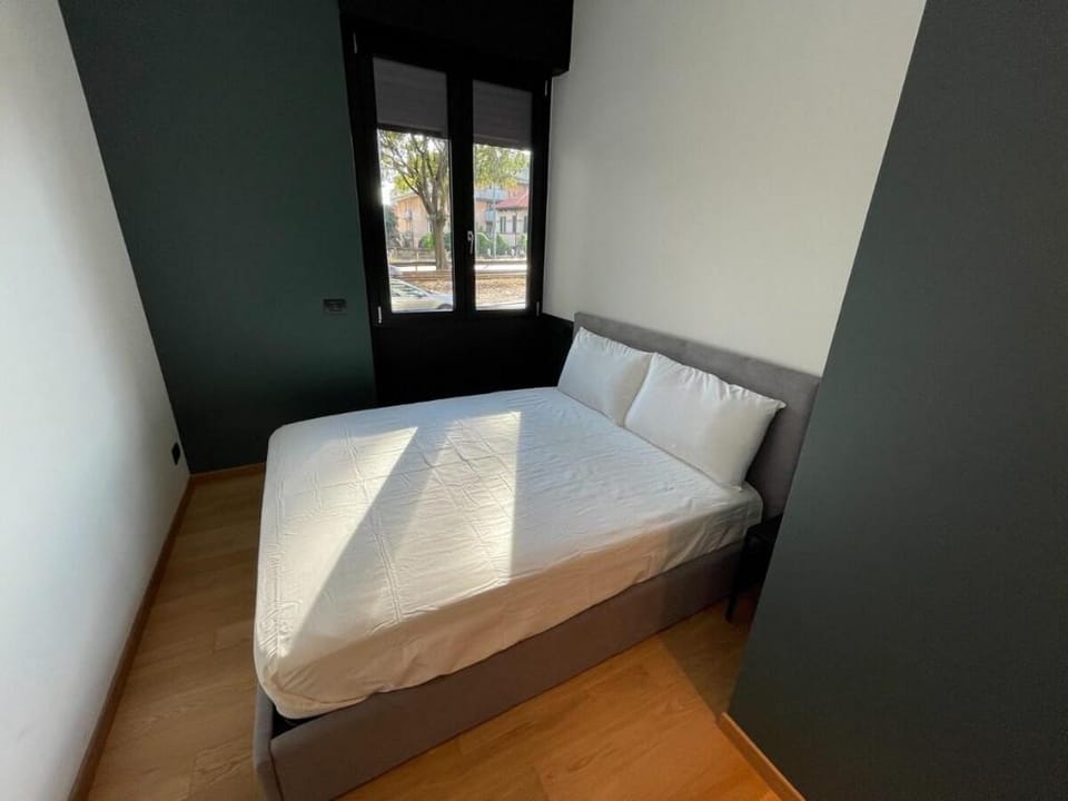 BNB Capital Milano Central Station - Black Vacation rental in Milan
