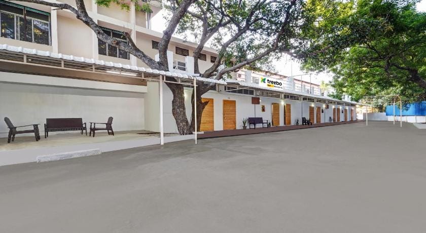 Itsy Hotels Green Villaa, 2 Km From Pondicherry Railway Station Hotel in Puducherry
