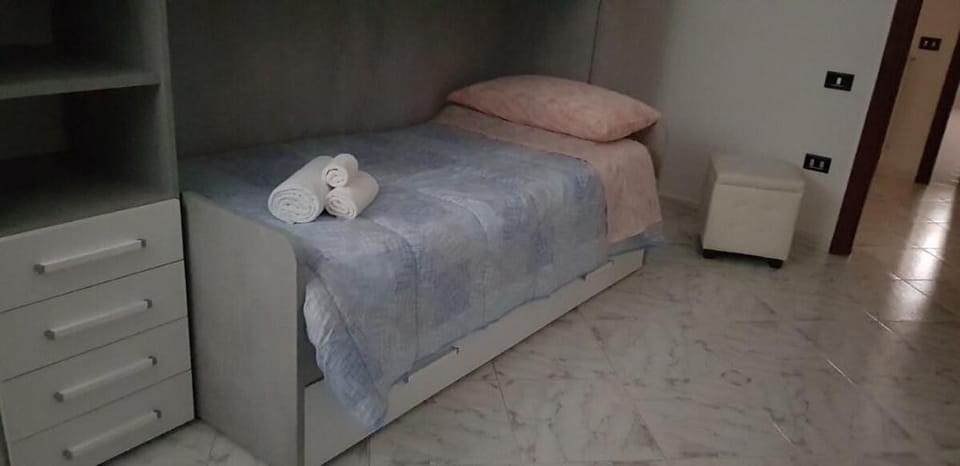 B&B accogliente con parcheggio gratuito in loco. Apartment in Campania