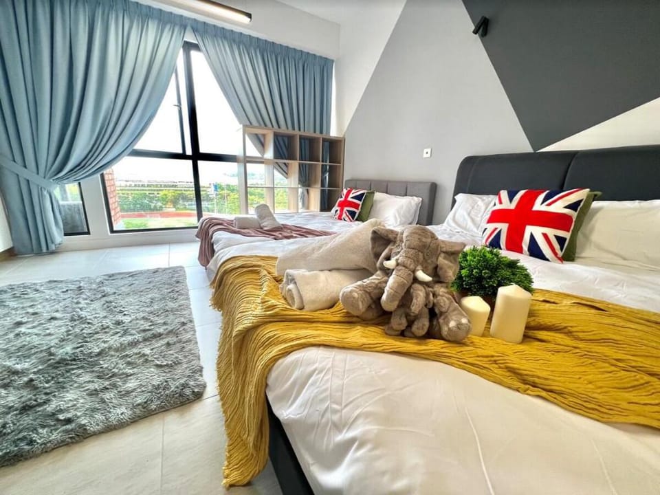 For 4 Pax # Family  Bell Suites Sepang w Pool Vacation rental in Negeri Sembilan, Malaysia