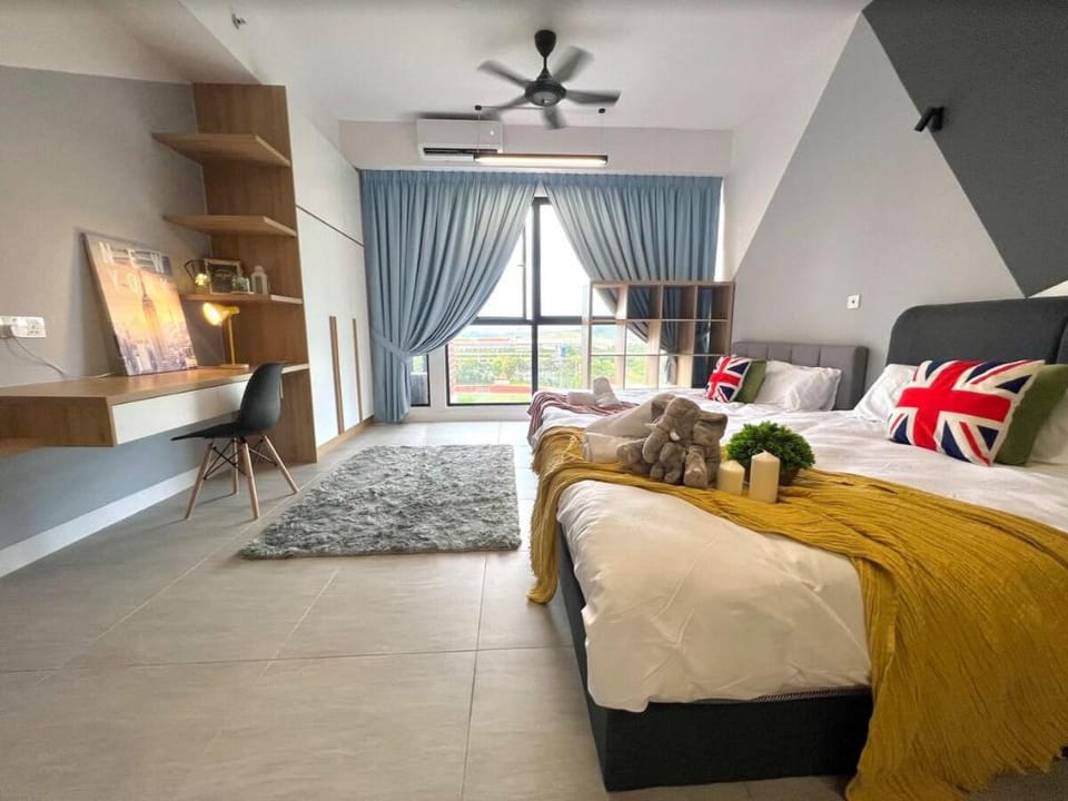 For 4 Pax # Family  Bell Suites Sepang w Pool Vacation rental in Negeri Sembilan, Malaysia
