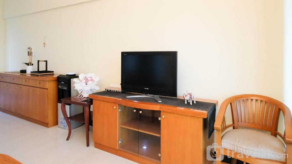 Homey 2BR Kondominium Puncak Marina By Travelio Apartment in Surabaya