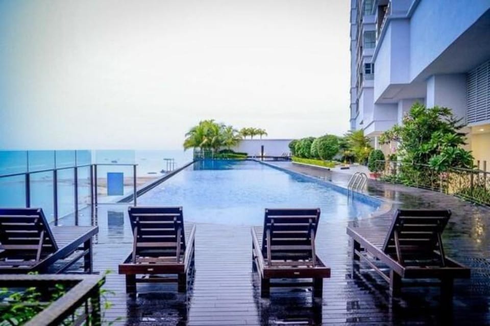 SilverScape 8pax | Seaview w bathtubs Vacation rental in Malacca