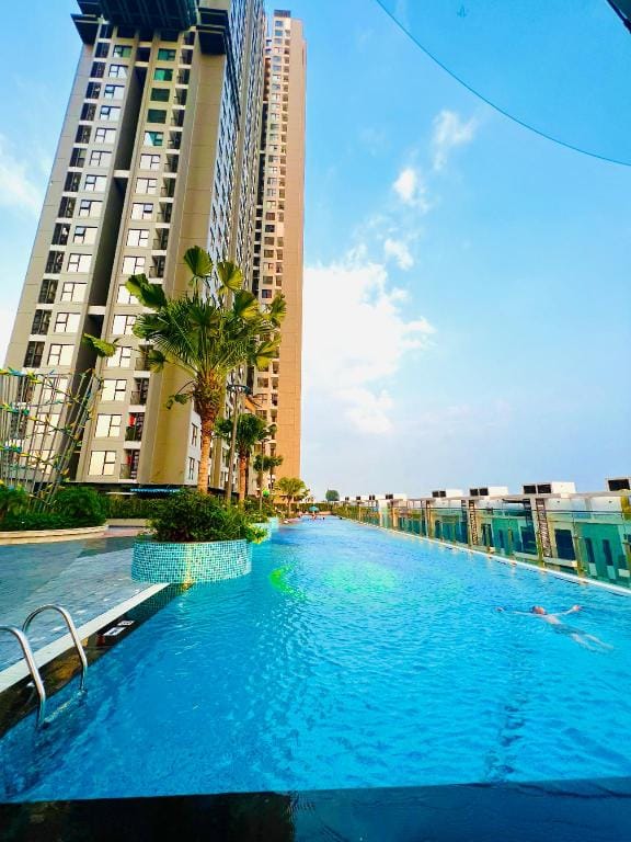 Cỏ May Homestay Ecopark Apartment in Laos