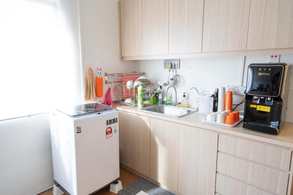 Aimelia guest house by Gtraveler(A2)(Share Toilet) Vacation rental in Petaling Jaya